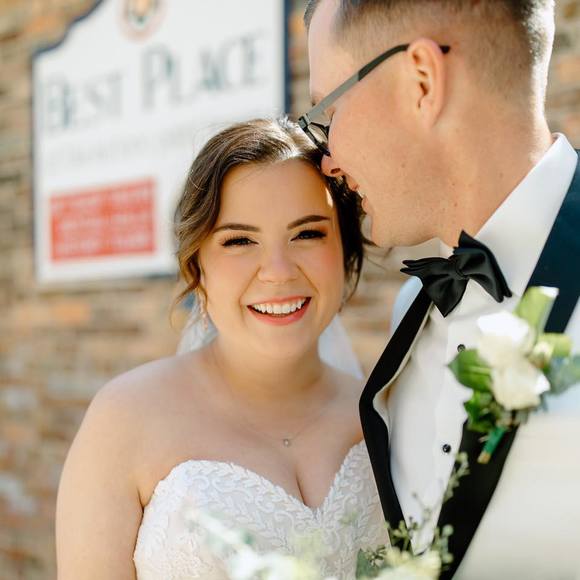 Meet your Posher, Cecelia - Picture 1 of 1